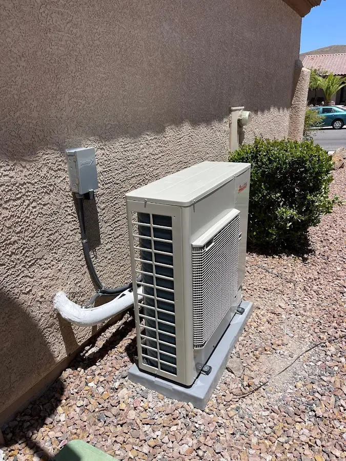 Residential air conditioning condenser unit in Hamilton